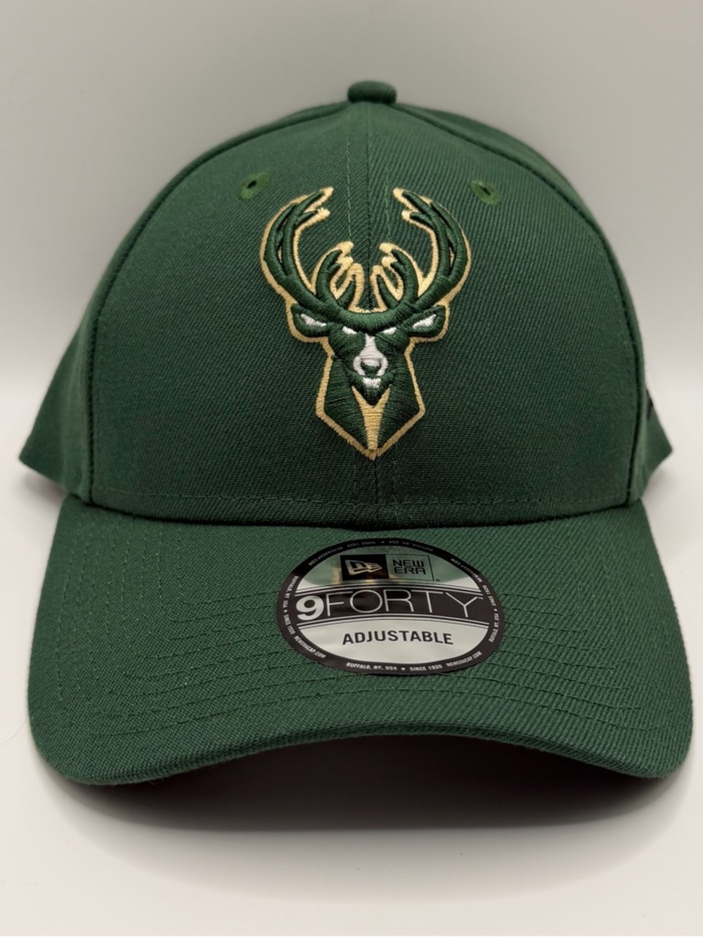 Milwaukee Bucks New Era 9FORTY Adjustable Men's Green Cap NBA Deer Logo